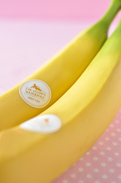 DIY Valentine Fruit Stickers Bananas