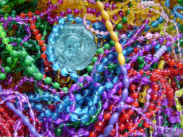 3 lb Vintage Mardi Gras Beads from FestivalBuy