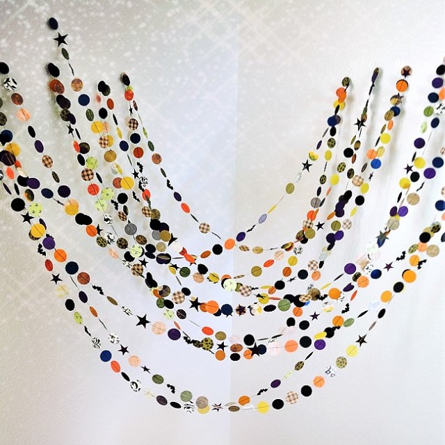 Halloween Paper Garland by MaraMay